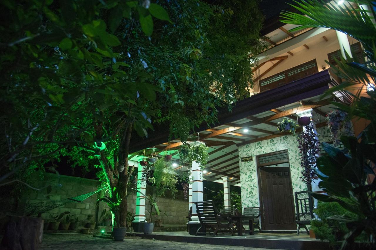 Sadee'S Place Dambulla Esterno foto